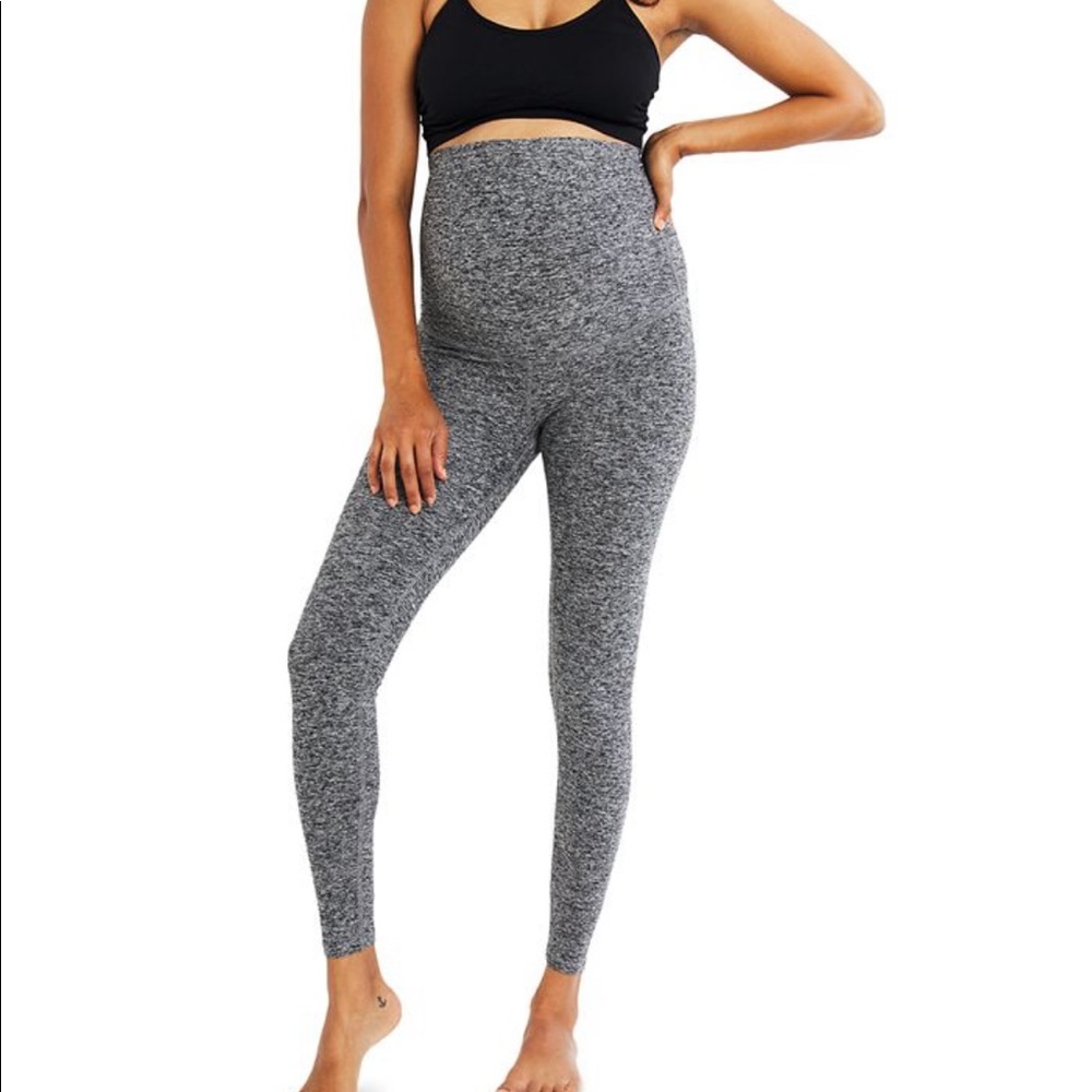 NWT • BEYOND YOGA Beyond the Bump Maternity Leggings
